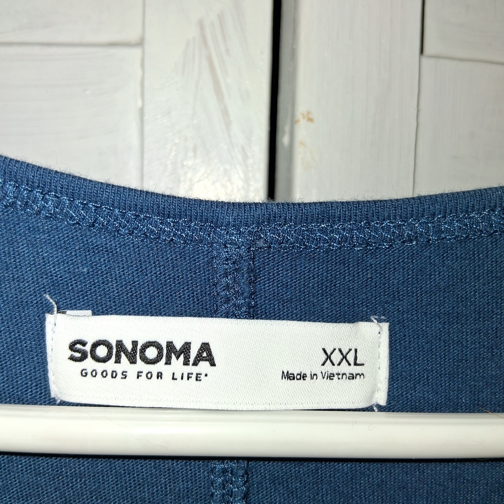 Sonoma Women's Blue Sleeveless Button Tank - Picture 3 of 5